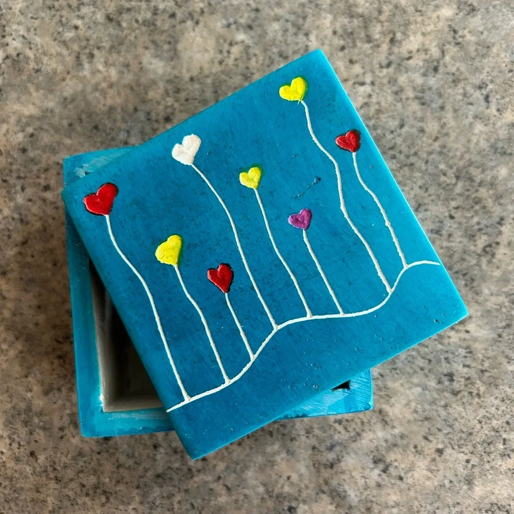💙 Heart Flower Jewelry Trinket Box Turquoise-Colored Soapstone Fair Trade NWOT